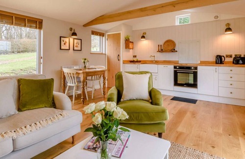 Wadhurst Casa | Treetops at Bewl Water