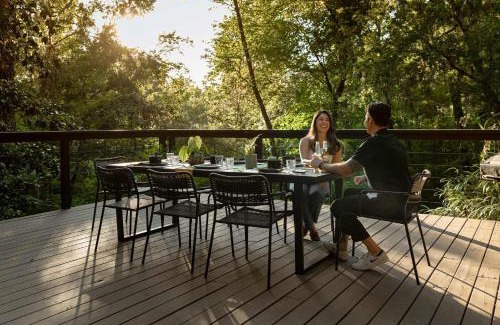 Gainesville Casa | TreeTops Spacious Architectural Retreat