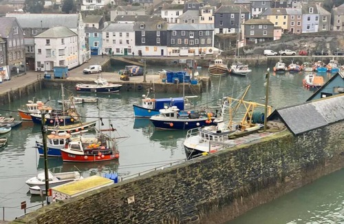 Portmellon Apartamento | Treloen Apartment 6 - Clifftop Apartment in Mevagissey with 'Wow' seaviews
