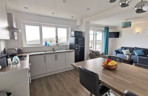 Portmellon Apartamento | Treloen Chapel View - Clifftop Apartment in Mevagissey with 'Wow' seaviews