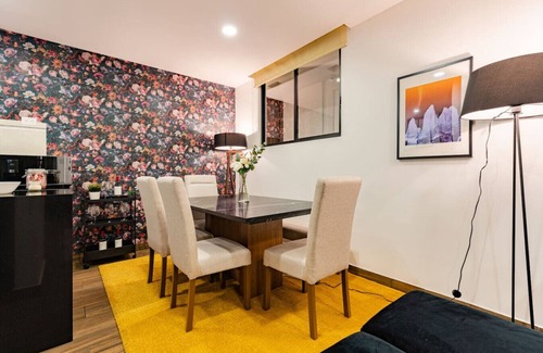 San Miguel Chapultepec Apartamento | Trendy Condesa Stay, Gym, Parking & Close to Attractions