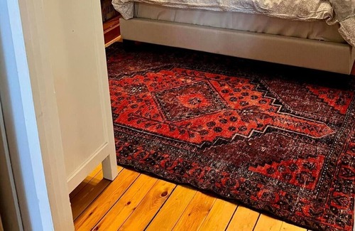 Hastings Cabaña | Trent Shores Hideaway : Pet Friendly Waterfront Retreat on the Trent River