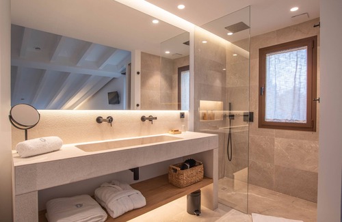 Algaida Otro | Treurer Olive Grove & Grand House - Adults Only