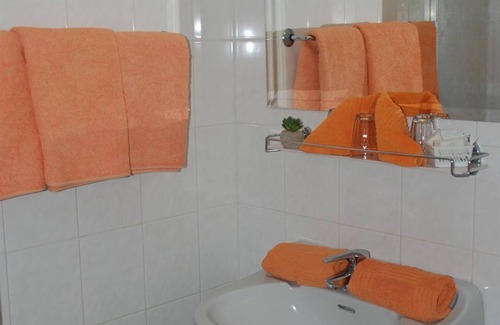 Klopein Cama Y Desayuno | Triple room, balcony, lake view OST - Pension Agnes
