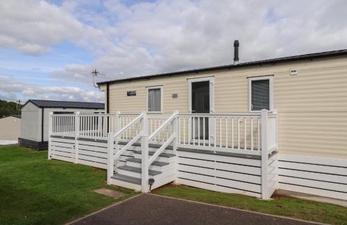 Bridport Casa | Tri-Star House
