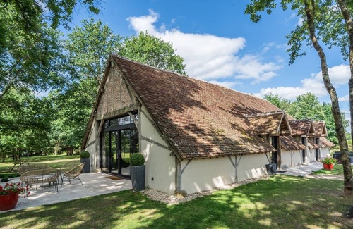Mery-sur-Cher Casa | Triple-De Lujo-Baño en la habitacion-Vista al Parque-2