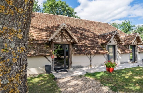 Mery-sur-Cher Casa | Triple-De Lujo-Baño en la habitacion-Vista al Parque-2
