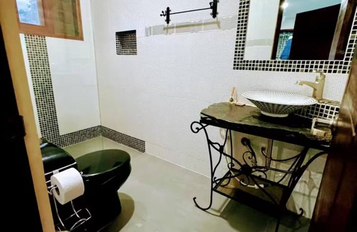 Villa de Leyva Cama Y Desayuno | habitación triple vista montaña