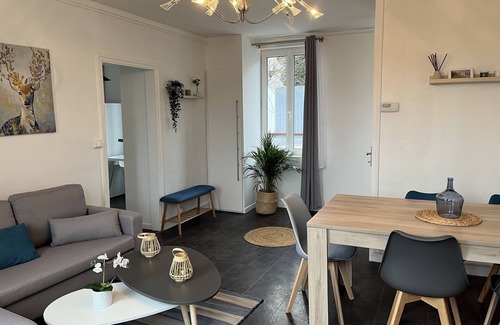 Deville-les-Rouen Apartamento | Triplex Carnot - Autonomous access - Netflix
