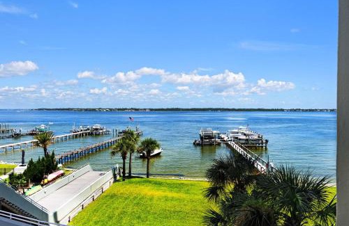 Pensacola Beach Casa | Tristan Towers unit 2B