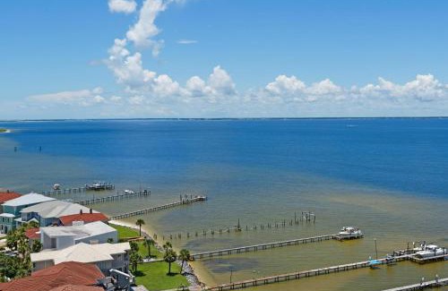 Pensacola Beach Casa | Tristan Towers unit 14D