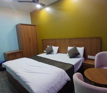 Barsana Hotel | Triveni Hotel And Restaurant