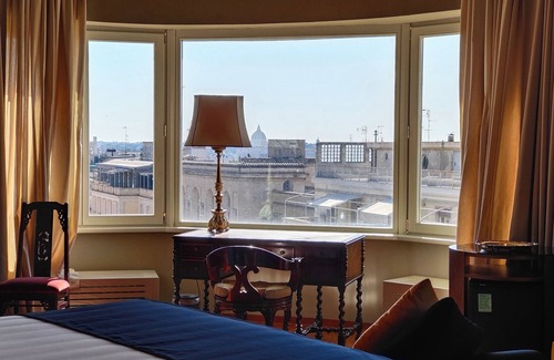 Rione II Trevi Hotel | Triviho Hotel