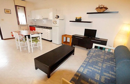 Porto d'Ascoli Apartamento | Troiani by Interhome