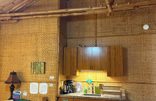 Haiku Cama Y Desayuno | Tropical Bamboo Retreat in Upcountry Maui! Bamboo Heaven Maui LLC BBPH 2012/0003