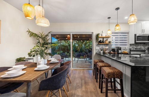 Edgewood Casa | Escapada Tropical: Piscina Climatizada, Arcades y Gran Patio - Para 8 Personas