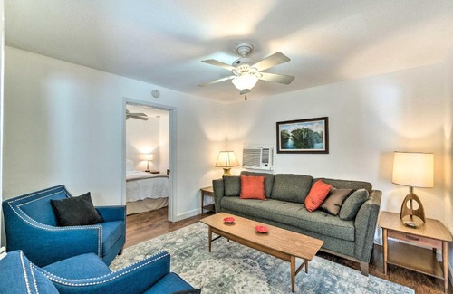Charlotte Harbor Casa | Tropical Port Charlotte Cottage - Walk to Bay!