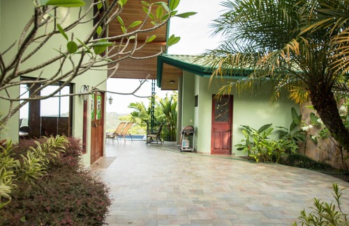 Dominicalito Casa | Villa tropical con vistas espectaculares!