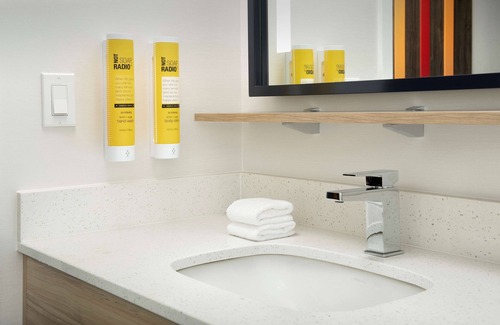 Florida Central Atlantic Coast Hotel | Tru By Hilton Orlando Convention Center Area, FL