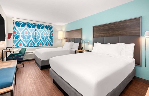 Portland Hotel | Tru by Hilton Portland Airport