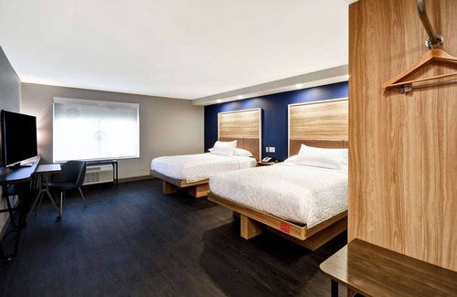 Sterling Heights Hotel | Tru by Hilton Sterling Heights Detroit