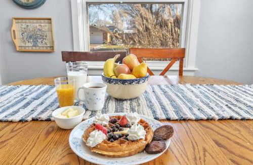 Frankenmuth Cama Y Desayuno | True Bed - and Breakfast! - made fresh by Grandma