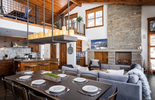 Truckee Casa | Lujo 4BD True Ski-In / Ski-Out Mid-Mountain Residence - Trailside Northstar