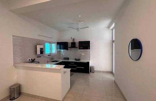 Muttukadu Villa | Truliv Villa Aqua- Seaview 4BHK with Infinity Pool