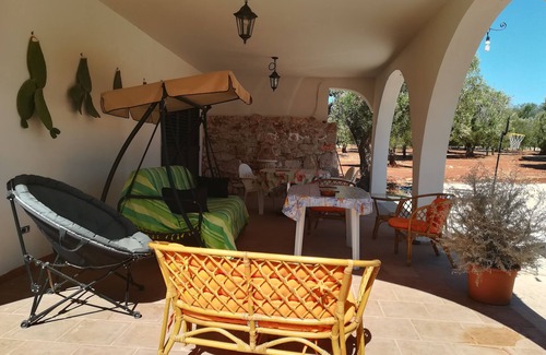 San Vito dei Normanni Casa | TRULLO ALESSANDRO y VILLA RAFFAELA (reserva marina Torre Guaceto) 12p, 4 baños