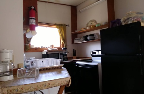 Truro Casa | TRURO HOUSE, PRIVATE, QUIET, NEAR BEACHES