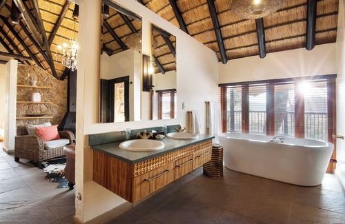 Pilanesberg National Park Cabina | Tshukudu Bush Lodge