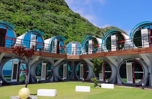 Lyudao Cama Y Desayuno | Tube18