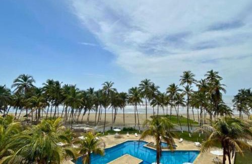 Tucacas Apartamento | Tucacas, Frente al Mar, Balcon, Piscina y Playa Privada