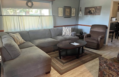 McCloud Casa | Tucci House - Acogedora casa histórica - Capacidad para 10 personas - Vacaciones familiares / escapada en pareja