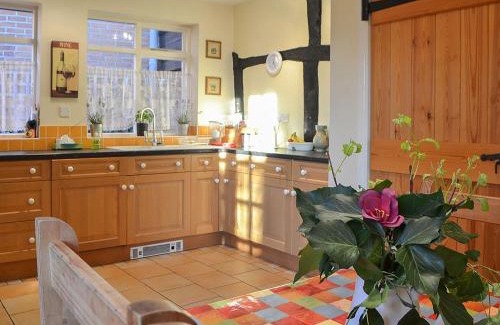 Romsey Casa | Tudor Cottage