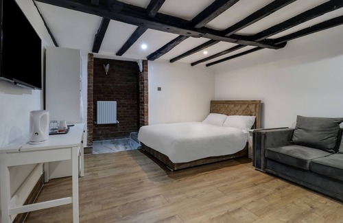 Astwick Casa | Tudor Oaks Lodge Stevenage North