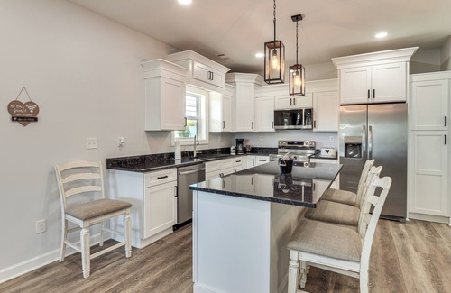 Tullahoma Casa | Tullahoma Whiskey Trail Base w/Yard & Fire Pit