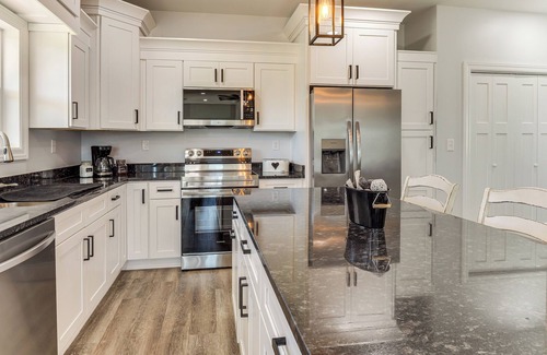 Tullahoma Casa | Tullahoma Whiskey Trail Base w/Yard & Fire Pit