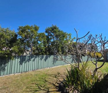 Tuncurry Apartamento | Tuncurry 2BR Walk to Lake