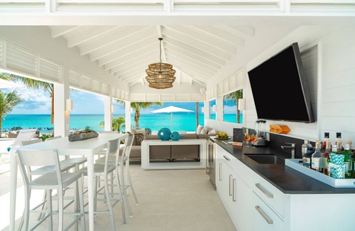 Grace Bay Villa | Turks and Caicos Luxury rental