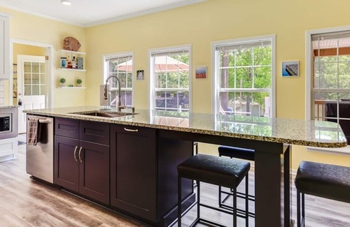 Bracey Casa | Turnkey Lakefront Vacation Home with Main Lake Access & Cove Tranquility
