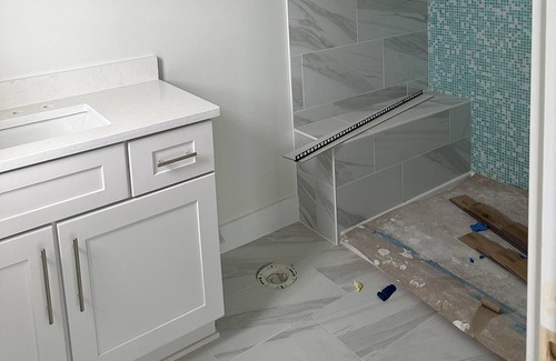 South Nags Head Casa | Turquoise : Cozy & bright with a wall of windows and lovely views