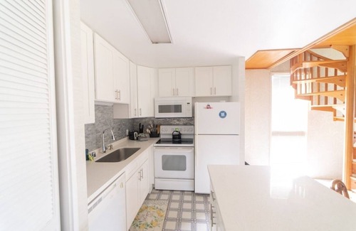 Kahuku Condominio | Turtle Bay Sage *TA-097-866-3424-02 by RedAwning
