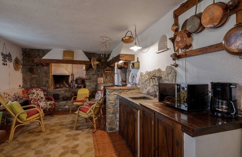 Montecchio Villa | Gran Villa con vistas al castillo toscano