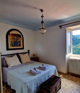 Poggio di Loro Apartamento | Tuscany, Loro Ciuffenna Mountain Bike&walking