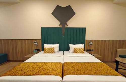 Varagampadi Complejo | Tuskers Hill Banquets by Poppys - Anaikatti