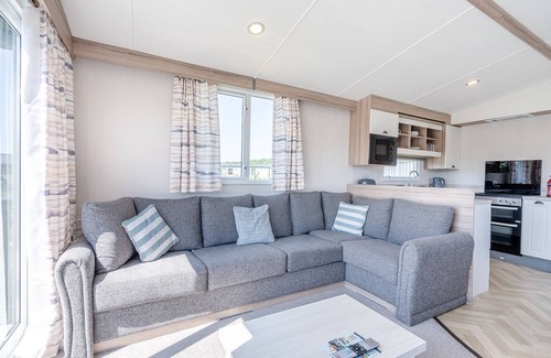 Coldstream Casa | Tweed Retreat - 2 Bedroom (Pet Friendly)