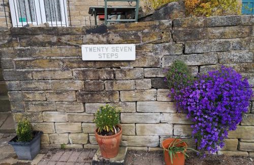 Wadsworth Casa | Twenty Seven Steps