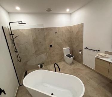 Broken Hill Apartamento | Twin Ensuite Lux CBD apartment