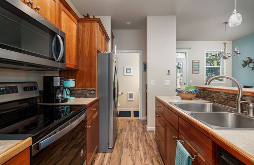 Pacific City Casa | Twin Sands #168 - Updated, cozy, hot tub home. Dog OK